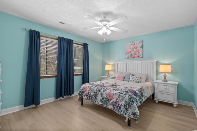 Beautifully remodeled and fully furnished 3 bedroom, 2 bath home on Beachwood Golf Club in South Carolina - for sale on GolfHomes.com, golf home, golf lot