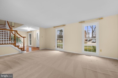 Welcome to this lovingly maintained, corner lot located on National Golf Club At Tantallon in Maryland - for sale on GolfHomes.com, golf home, golf lot