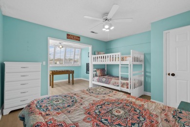 Beautifully remodeled and fully furnished 3 bedroom, 2 bath home on Beachwood Golf Club in South Carolina - for sale on GolfHomes.com, golf home, golf lot