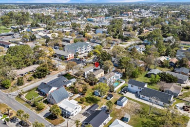 Beautifully remodeled and fully furnished 3 bedroom, 2 bath home on Beachwood Golf Club in South Carolina - for sale on GolfHomes.com, golf home, golf lot