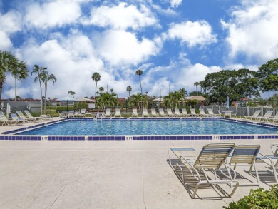 Turn-key 1BR/1.5BA in Vista Royale, Vero's most active 55+ on The American Golf Club in Florida - for sale on GolfHomes.com, golf home, golf lot