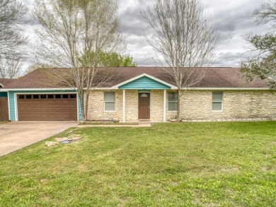 MOTIVATED SELLER-PRCE REDUCTION!! Welcome to your own slice of on Frisch Auf Valley Country Club in Texas - for sale on GolfHomes.com, golf home, golf lot