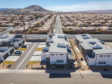 ?This highly sought-after end-unit townhome offers an abundance on Sky Mountain Golf Course in Utah - for sale on GolfHomes.com, golf home, golf lot