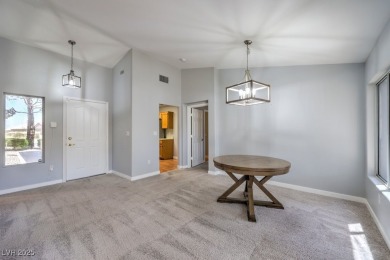 Fantastic Single Story Home in Sun City Summerlin! 2 bedrooms on Highland Falls Golf Club in Nevada - for sale on GolfHomes.com, golf home, golf lot