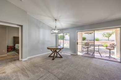 Fantastic Single Story Home in Sun City Summerlin! 2 bedrooms on Highland Falls Golf Club in Nevada - for sale on GolfHomes.com, golf home, golf lot