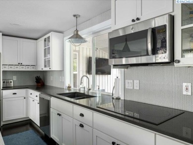 MLS# 287171 Location, space, and thoughtful updates--this home on Meadow Springs Country Club in Washington - for sale on GolfHomes.com, golf home, golf lot
