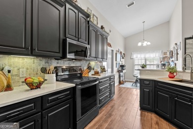 NEW ROOF WITH ACCEPTABLE OFFER! Welcome to 103 Overlook Bend in on Laurel Island Links in Georgia - for sale on GolfHomes.com, golf home, golf lot