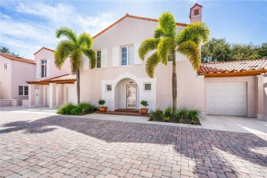RE-PIPED! Grand Harbor home perfectly nestled in a peaceful on Oak Harbor Country Club in Florida - for sale on GolfHomes.com, golf home, golf lot