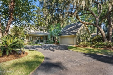 This Dataw Island home awaits its new owner with a picturesque on Dataw Island Club in South Carolina - for sale on GolfHomes.com, golf home, golf lot