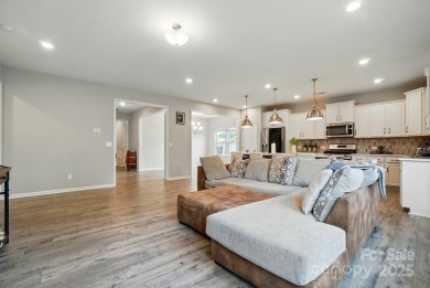 Lovely opportunity to experience the Edgewater lifestyle located on Edgewater Golf Club in South Carolina - for sale on GolfHomes.com, golf home, golf lot