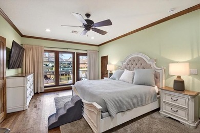 This immaculate, updated waterfront home in the exclusive on Pinnacle Golf and Boat Club in Texas - for sale on GolfHomes.com, golf home, golf lot