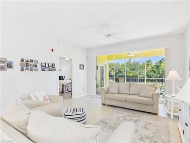 LOCATED JUST 5 MILES FROM DOWNTOWN NAPLES FL & 5TH AVE + on Glen Eagle Golf and Country Club in Florida - for sale on GolfHomes.com, golf home, golf lot