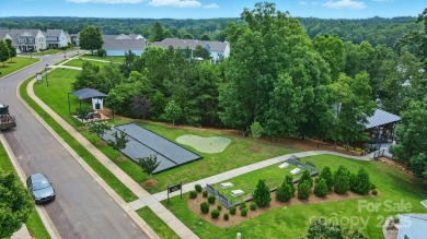 Lovely opportunity to experience the Edgewater lifestyle located on Edgewater Golf Club in South Carolina - for sale on GolfHomes.com, golf home, golf lot