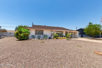 Discover the charm of mid-century living in this 2-bed, 1-bath on Sun City North Golf Course in Arizona - for sale on GolfHomes.com, golf home, golf lot