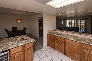 Beautifully located townhome/condo in one of Lake Havasu's most on London Bridge Golf Course in Arizona - for sale on GolfHomes.com, golf home, golf lot