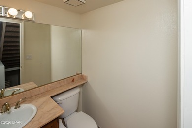 Beautifully located townhome/condo in one of Lake Havasu's most on London Bridge Golf Course in Arizona - for sale on GolfHomes.com, golf home, golf lot