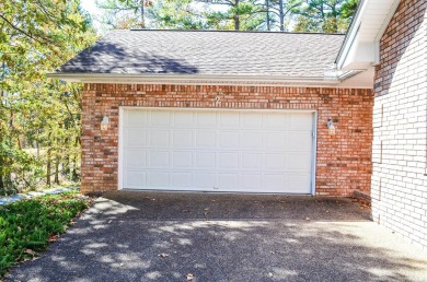 Peace and quiet.....this 3 bedroom 2.5 bath home is just the on Balboa Golf Course in Arkansas - for sale on GolfHomes.com, golf home, golf lot