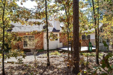 Peace and quiet.....this 3 bedroom 2.5 bath home is just the on Balboa Golf Course in Arkansas - for sale on GolfHomes.com, golf home, golf lot