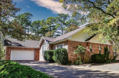 Peace and quiet.....this 3 bedroom 2.5 bath home is just the on Balboa Golf Course in Arkansas - for sale on GolfHomes.com, golf home, golf lot