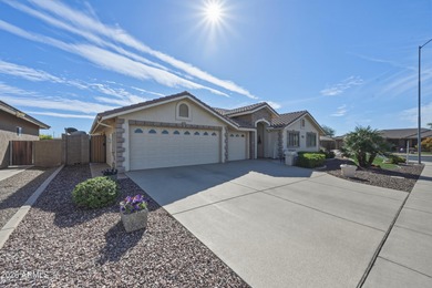 A dream kitchen awaits you in this 1989 SF, 2 bedroom, plus den on Sunland Springs Golf Course  in Arizona - for sale on GolfHomes.com, golf home, golf lot