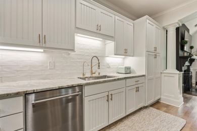 NEWLY RENOVATED TOWNHOME IN THE HEART OF REYNOLDS LAKE OCONEE! on Reynolds Lake Oconee - The Oconee in Georgia - for sale on GolfHomes.com, golf home, golf lot
