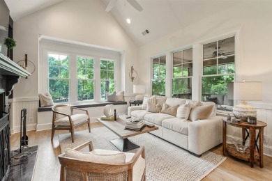 NEWLY RENOVATED TOWNHOME IN THE HEART OF REYNOLDS LAKE OCONEE! on Reynolds Lake Oconee - The Oconee in Georgia - for sale on GolfHomes.com, golf home, golf lot