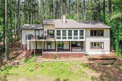 Welcome to 32 Par Harbor - Tranquil Golf Course Retreat in on Keowee Key Golf and Country Club in South Carolina - for sale on GolfHomes.com, golf home, golf lot