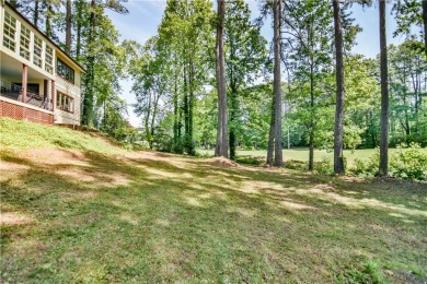 Welcome to 32 Par Harbor - Tranquil Golf Course Retreat in on Keowee Key Golf and Country Club in South Carolina - for sale on GolfHomes.com, golf home, golf lot