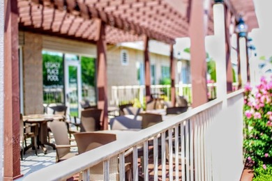 VIEW-T-FUL GOLF FRONT VILLA. Located in the heart of downtown on  in Missouri - for sale on GolfHomes.com, golf home, golf lot