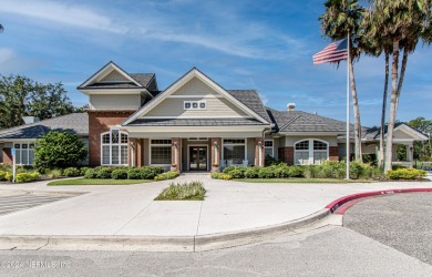 Don't miss this chance for your dream home. Immaculate 4BR/4BA on Eagle Harbor Golf Club in Florida - for sale on GolfHomes.com, golf home, golf lot