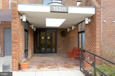 Lovely 2-bedroom/2 -bath condo home with  lots of natural light on Leisure World Golf Club in Maryland - for sale on GolfHomes.com, golf home, golf lot