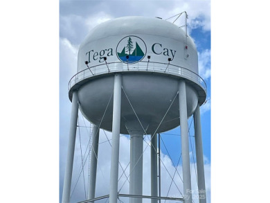This BEAUTIFUL LIKE NEW townhome is waiting for you in desirable on Tega Cay Golf Club in South Carolina - for sale on GolfHomes.com, golf home, golf lot