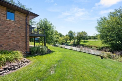 This timeless all-brick 6,973 sq. ft. ranch home with a on Buena Vista Golf Course in Illinois - for sale on GolfHomes.com, golf home, golf lot