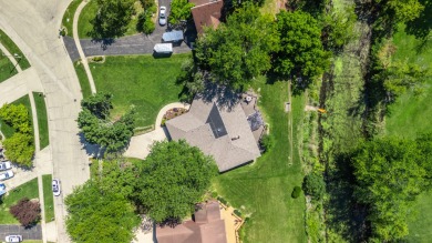This timeless all-brick 6,973 sq. ft. ranch home with a on Buena Vista Golf Course in Illinois - for sale on GolfHomes.com, golf home, golf lot