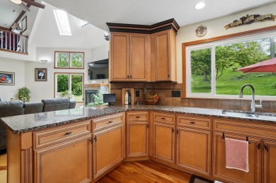 Spectacular, 5 bed, 5.5 bath home nestled in Seans Woods! on Springfield Country Club in Ohio - for sale on GolfHomes.com, golf home, golf lot