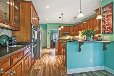 Welcome to a beautifully maintained ranch home, ideally situated on Heatherhurst Golf Course in Tennessee - for sale on GolfHomes.com, golf home, golf lot