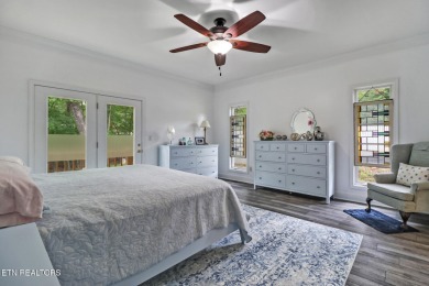 Welcome to a beautifully maintained ranch home, ideally situated on Heatherhurst Golf Course in Tennessee - for sale on GolfHomes.com, golf home, golf lot