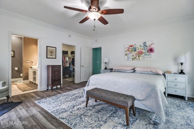 Welcome to a beautifully maintained ranch home, ideally situated on Heatherhurst Golf Course in Tennessee - for sale on GolfHomes.com, golf home, golf lot