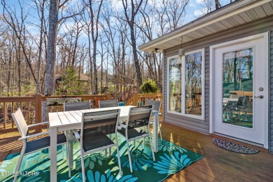 Welcome to a beautifully maintained ranch home, ideally situated on Heatherhurst Golf Course in Tennessee - for sale on GolfHomes.com, golf home, golf lot