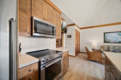 This is a leasehold property. Top-floor, end unit 1-bedroom on Kiahuna Golf Club in Hawaii - for sale on GolfHomes.com, golf home, golf lot