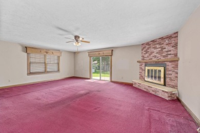 Rare Find in Riverside -- Three-Car Garage!!  Yes, you read that on Arthur B. Sim Park Golf Course in Kansas - for sale on GolfHomes.com, golf home, golf lot