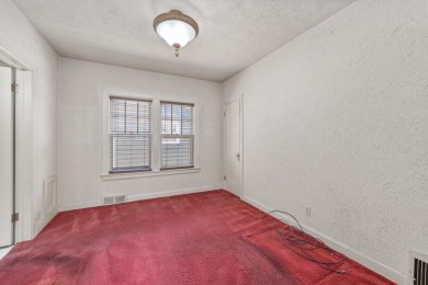 Rare Find in Riverside -- Three-Car Garage!!  Yes, you read that on Arthur B. Sim Park Golf Course in Kansas - for sale on GolfHomes.com, golf home, golf lot