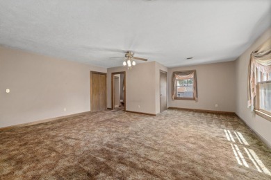 Rare Find in Riverside -- Three-Car Garage!!  Yes, you read that on Arthur B. Sim Park Golf Course in Kansas - for sale on GolfHomes.com, golf home, golf lot