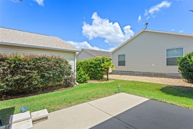 **NEW ROOF** Welcome to 2542 Eldon Place--a beautifully on Glenview Championship Golf and Country Club in Florida - for sale on GolfHomes.com, golf home, golf lot