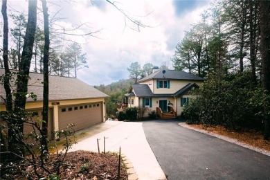 SHORT TERM RENTAL CAPABILITIES! WELL ESTABLISHED HOME IN on Innsbruck Resort and Golf Club in Georgia - for sale on GolfHomes.com, golf home, golf lot