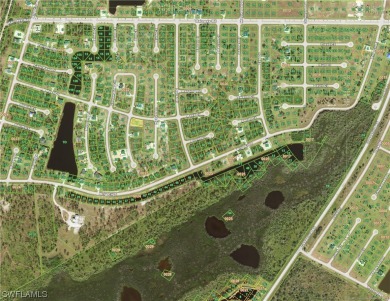 Very nice corner lot in deeded neighborhood with new homes with on Rotonda Golf and Country Club The Links Course in Florida - for sale on GolfHomes.com, golf home, golf lot
