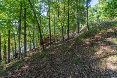 Beautiful lakefront lot located in prestigious and historic Fort on The Reserve At Lake Keowee in South Carolina - for sale on GolfHomes.com, golf home, golf lot