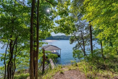 Beautiful lakefront lot located in prestigious and historic Fort on The Reserve At Lake Keowee in South Carolina - for sale on GolfHomes.com, golf home, golf lot