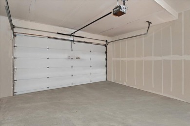 Don't miss this rare opportunity to own a beautifully maintained on Harbor Links Golf Course - Harbor Links in New York - for sale on GolfHomes.com, golf home, golf lot