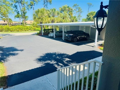 Seller is highly motivated and ready to make a deal-submit your on Colonial Country Club in Florida - for sale on GolfHomes.com, golf home, golf lot
